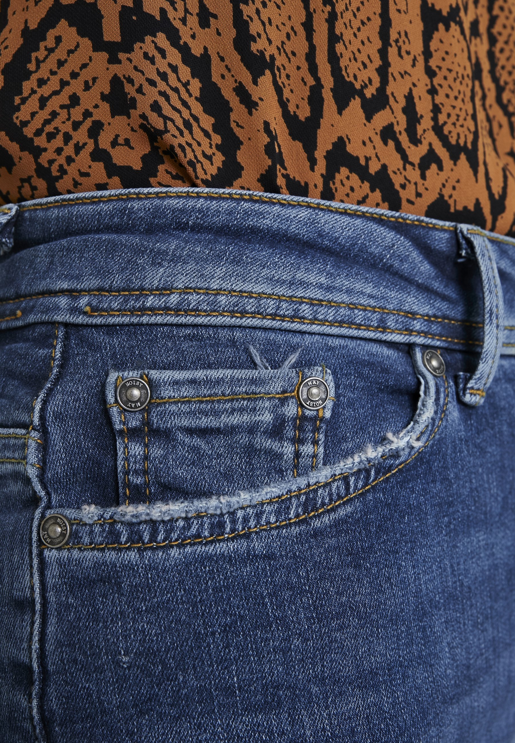 Noisy May Nmvicky Jeans Skinny Fit Dark Blue Denim Dark Blue Denim Zalando Ch
