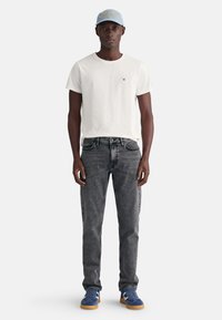 GANT Jeans a sigaretta - black