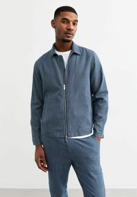 New Look - REGULAR LINEN BLEND ZIP UP - Light jacket - bright blue Thumbnail Image 1