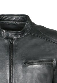 Thumbnail Image 7