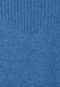 Thumbnail Image 5