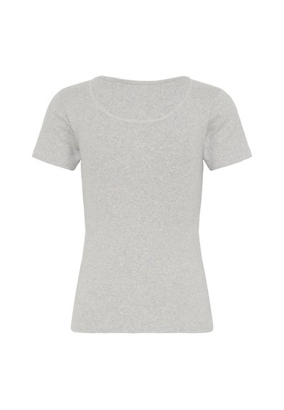 Šedé tričko s krátkým rukávem vyrobené z měkké, elastické tkaniny. Má kulatý výstřih a přiléhavý střih. Bez potisků nebo ozdob.