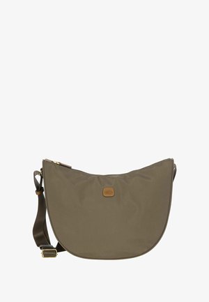 Borsa a tracolla marrone con cinturino regolabile, cerniera dorata e piccola toppa con logo in pelle sul davanti.