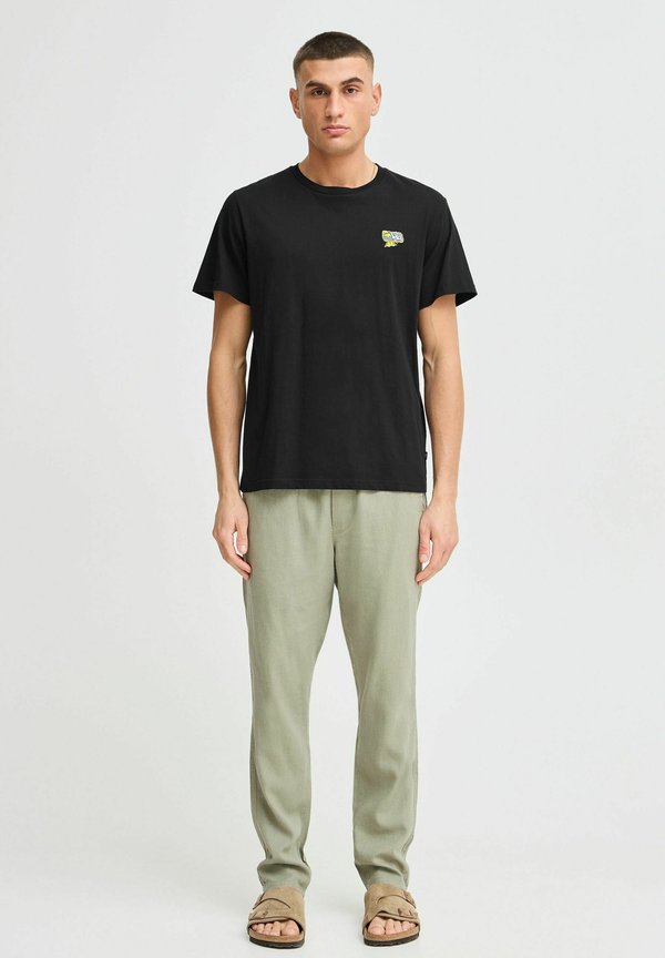 SDOWENS - Basic T-shirt3