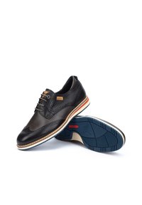 Pikolinos AVILA - Derbies - black