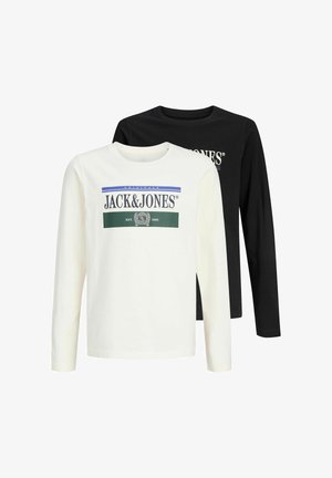 Deux t-shirts à manches longues et col rond, un blanc avec le logo multicolore Jack & Jones et un noir avec un logo partiellement visible derrière.