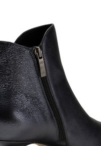 Shoe The Bear STB-SAGA - Botines - midnight metallic