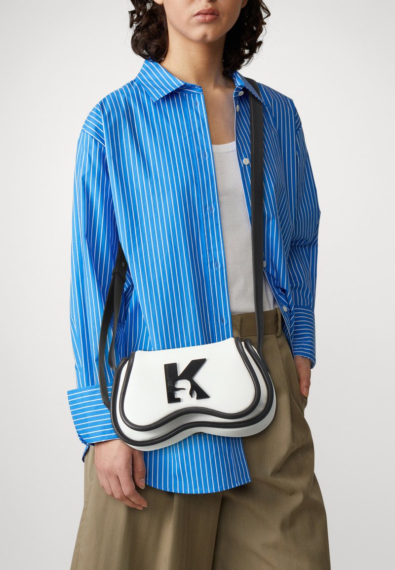 Karl Lagerfeld Jeans CROSSBODY Across body bag white Zalando.co.uk