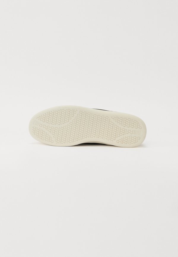 ROMARRIO - Trainers2