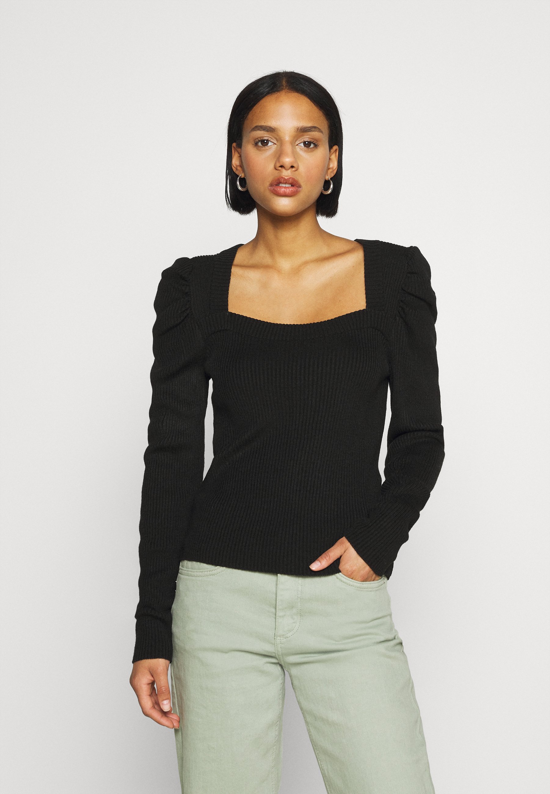 puff sleeve jumper black