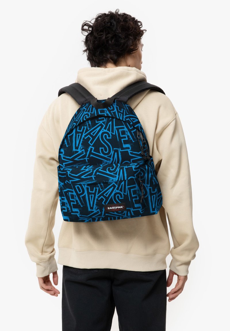 Eastpak DAY PAK'R - Malý batoh - ep letters blue