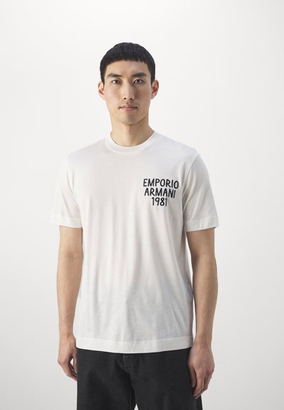 Emporio Armani Print T-shirt - chain vanilla