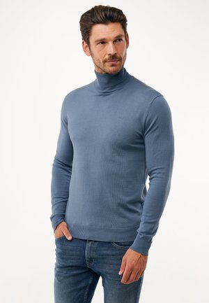 - Sweter