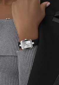 Guess ISLA - Käekell - silver-coloured