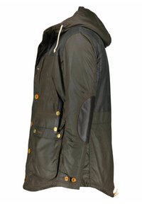 Donkergroene jas met capuchon, voorzien van zwarte leren elleboogpatches, metalen knopen en meerdere voorzakken voor functionaliteit.