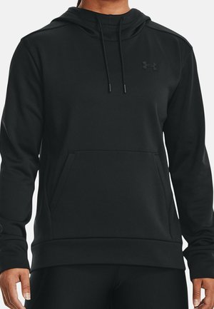 Czarna bluza z kapturem, wykonana z miękkiego, teksturowanego materiału, z regulowanym sznurkiem, kieszenią kangurką oraz subtelnym logo na klatce piersiowej.