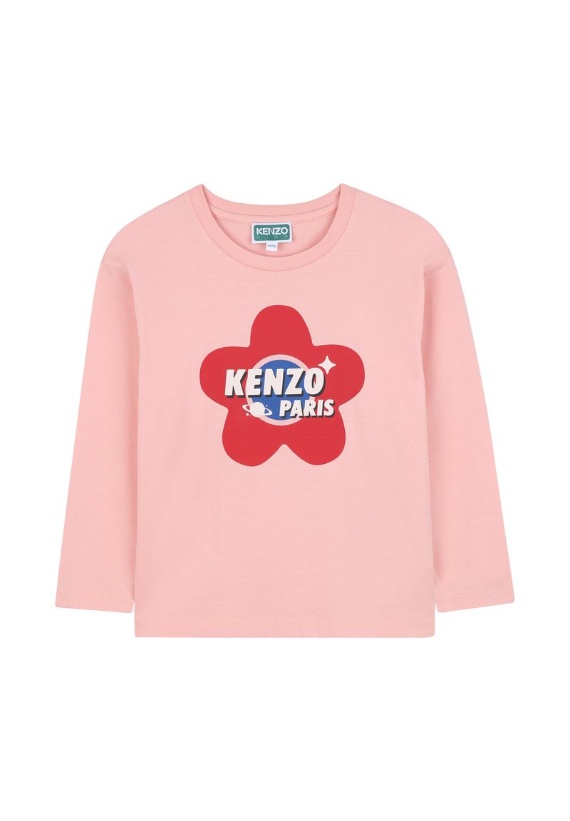 T-shirt à manches longues rose présentant un graphique en forme de fleur rouge avec le texte "KENZO PARIS" en blanc et bleu, fabriqué en coton doux.