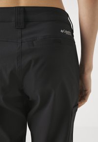 Columbia BACK BEAUTY™ PANT - Lauko kelnės - black