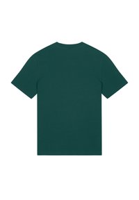 T-shirt à manches courtes en coton vert foncé, avec un col rond, une coupe décontractée et une texture lisse ; design uni sans motifs visibles.