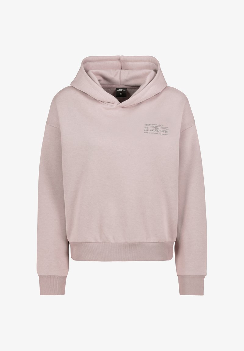 Lichtroze hoodie met een voorzak, kleine bedrukte motiverende tekst op de bovenste linkerkant van de borst, met ribgebreide manchetten en boord.