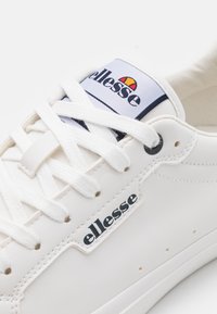 Ellesse VENO - Sapatilhas - white