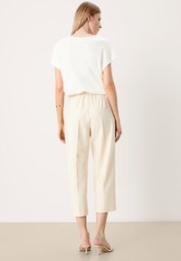 s.Oliver BLACK LABEL Tričko s potlačou - cream