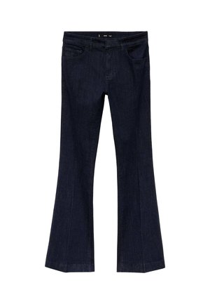 Jean flare en denim bleu foncé avec un design classique à cinq poches, fermeture éclair et passants de ceinture, arborant une texture lisse et des coutures minimales.