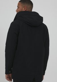 Thumbnail Image 3