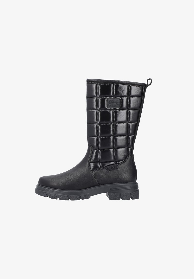 Botte en simili cuir noir, montante jusqu'au genou, avec texture matelassée, semelle en caoutchouc et petite languette en haut pour un enfilage facile.