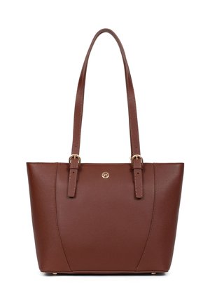 Brązowa skórzana torba typu tote z dwoma regulowanymi paskami na ramię, złotym okuciem i małym okrągłym logo na przednim środku.
