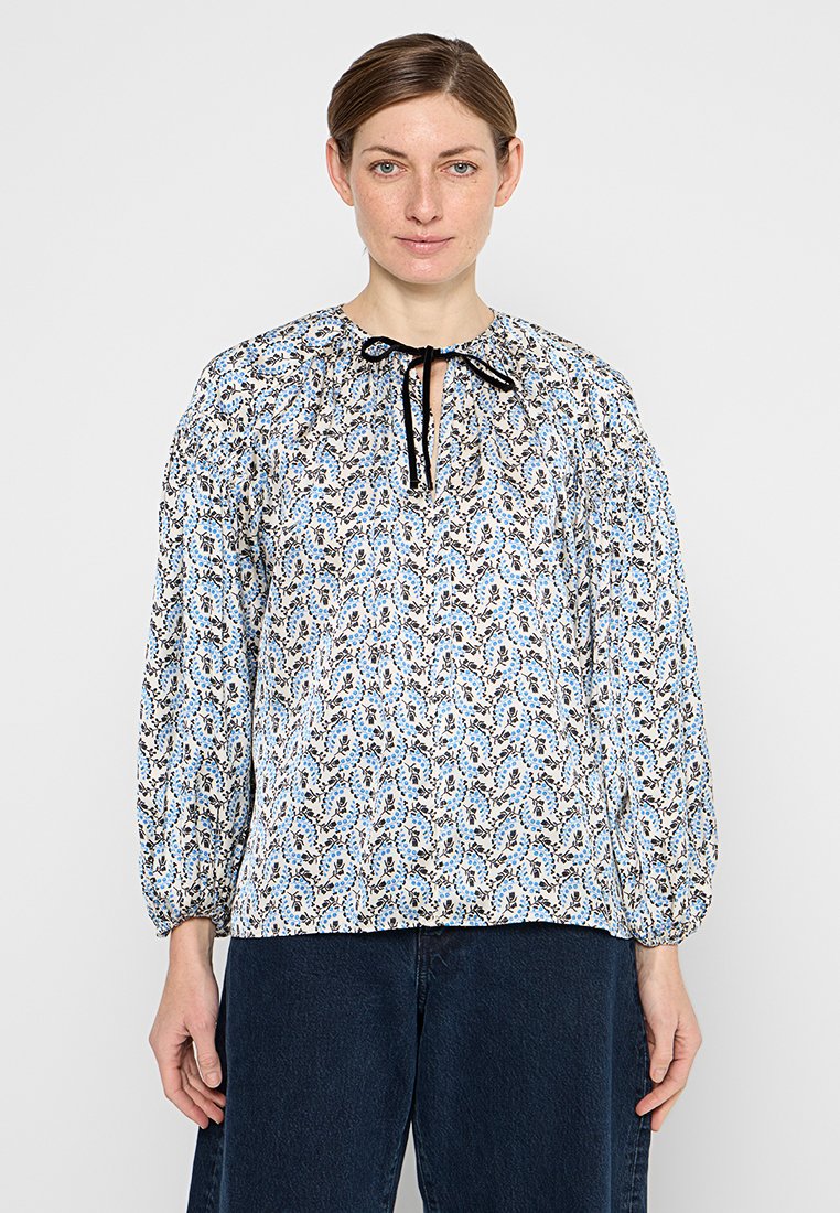 Maje Blouse lichtblauw