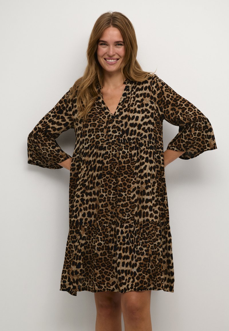 Kaffe KAHERA - Denní šaty - classic leopard