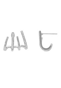 Orecchini in argento con due design distintivi: uno con barre curve adornate da piccoli gemme trasparenti e l'altro con una forma curva elegante.