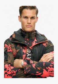 Geselecteerd, volcanic mountain orange