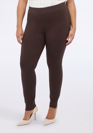 - Legginsy