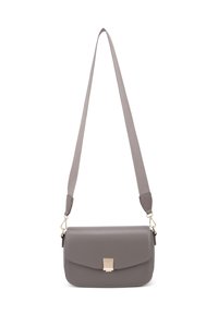 Borsa a tracolla sintetica grigia con chiusura a pattina, attrezzatura dorata, tracolla regolabile e superficie liscia. Design minimalista con cuciture sottili.