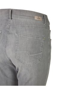 Grijze denim jeans met een slim fit, voorzien van een hoge tailleband en twee achterzakken met gestikt detail. Het label op de tailleband zegt "Angels."