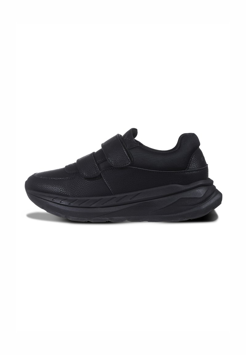 Svart sneakers med en texturerad ovandel, dubbla Velcro-remmar, en tjock sula med vågliknande mönster och en rund tå.
