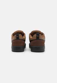 Puma PARK LIFESTYLE OG UNISEX - Skeitborda apavi - haute coffee/black