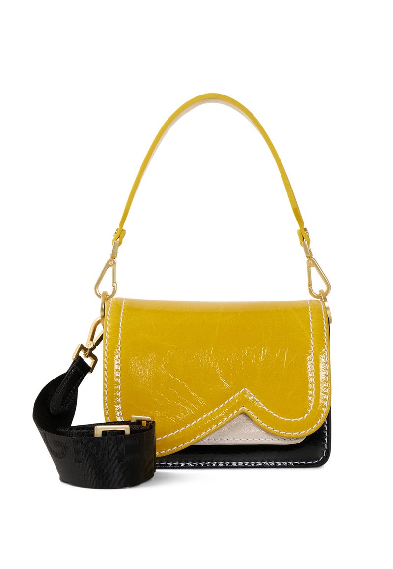 Geel leren handtas met een scalloped ontwerp, voorzien van een bovenhandvat en een afneembare zwarte strap. Witte stiksels als accent en een glanzende afwerking.