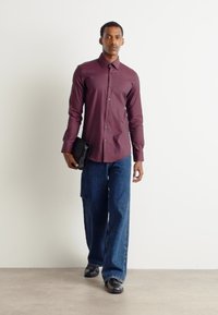 BOSS HANK KENT - Ing - dark red