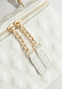 Next QUILTED - Borsa a tracolla - bone
