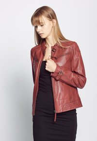 Mustang RYANA - Leren jas - red
