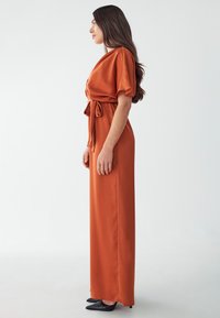 WILLA ZALI - Tuta jumpsuit - rust