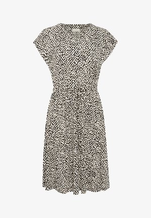 Czarna i biała sukienka krótki rękaw z dekoltem w serek, z talią ściągniętą i luźną spódnicą w kropki. Lekki materiał.