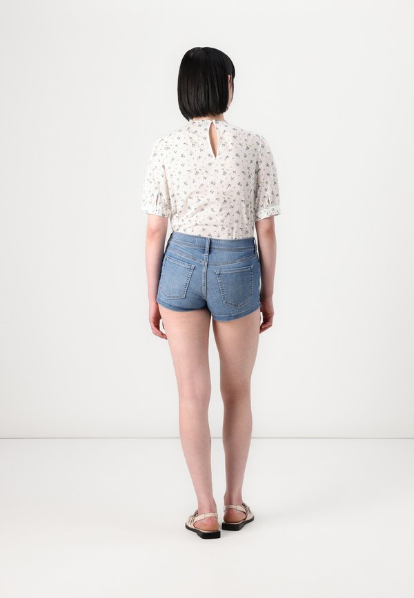 SHORTIE SHORT - Denim shorts3