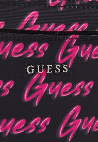 Guess CORE BACKPACK UNISEX - Malý batoh  - black