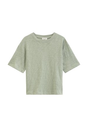 T-shirt vert clair à manches courtes avec col rond et coupe décontractée sur fond blanc.