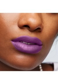 Smashbox BE LEGENDARY PRIME & PLUSH LIPSTICK - Rouge à lèvres - 29 some nerve