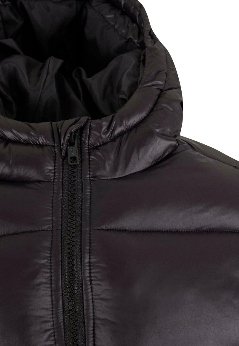Urban Classics SHINY PUFFER WITH HOOD Winterjacke black - Main Image